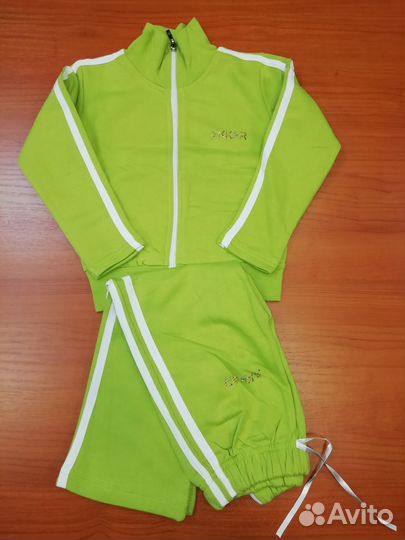 Теплые костюмы и толстовки детские флисовые новые