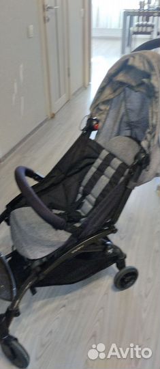 Коляска для двойняшек