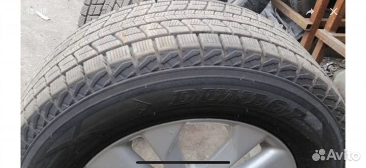 Dunlop Winter Maxx SJ8 225/65 R17