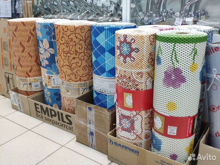 Рулонный коврики в ванну