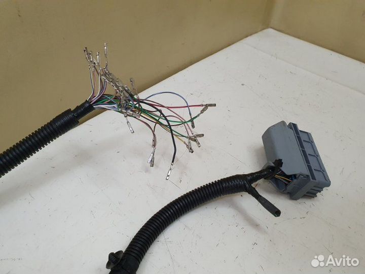 Проводка моторного отсека Renault Kaptur