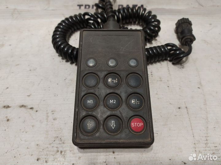 Пульт управления пневморессорами Iveco Stralis