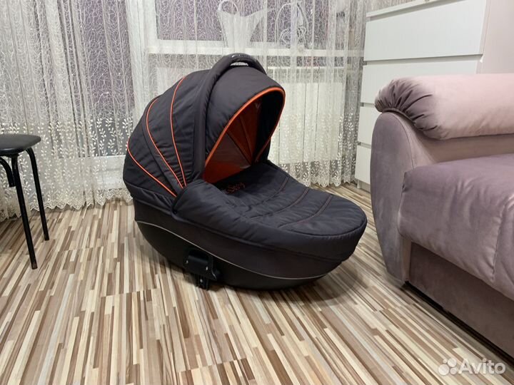 Коляска 3 в 1 Tutis Zippy