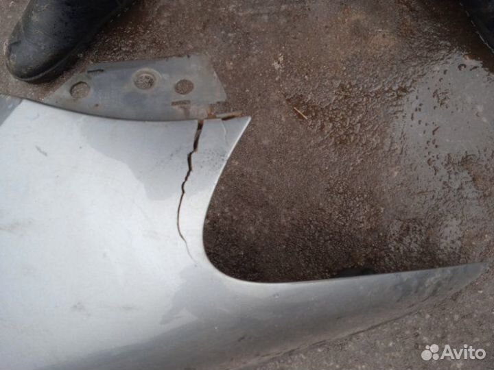 Крыло переднее левое Volkswagen Touareg