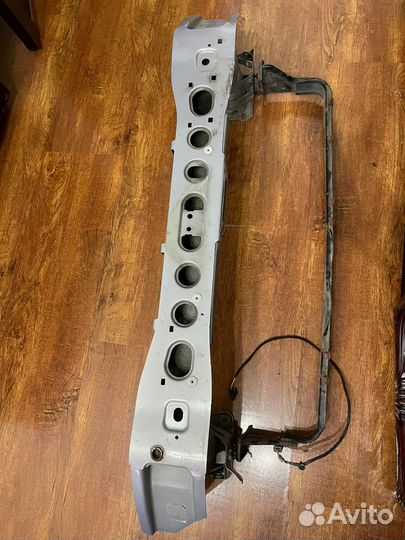 Усилитель переднего бампера Ford Focus 3