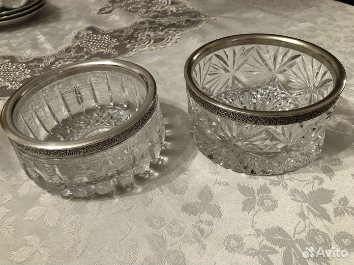 Вазы конфетницы и стаканы чехия