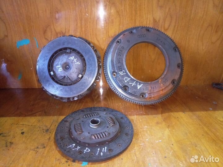 Маховик Фольксваген Гольф 4 / Октавия 1,4 1,6
