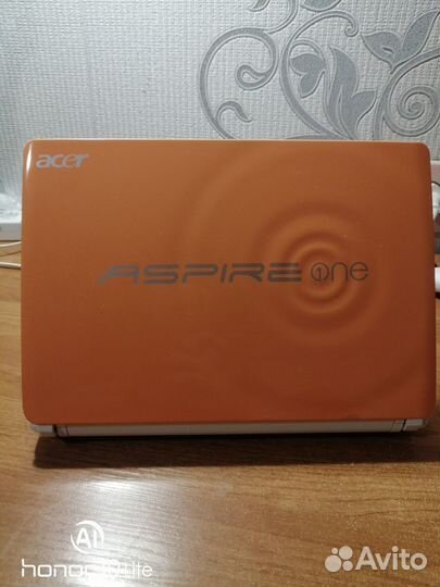 Нетбук Acer aspire one happy2