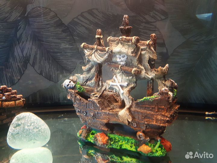 Декорации для аквариума