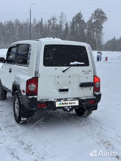 SsangYong Korando 2.3 МТ, 2002, 220 000 км