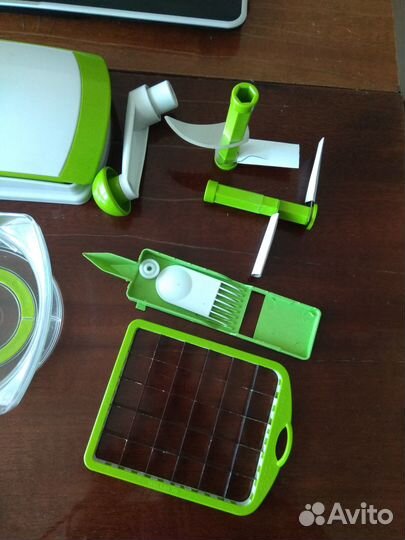 Кухонный комбайн ручной, овощерезка с контейнером