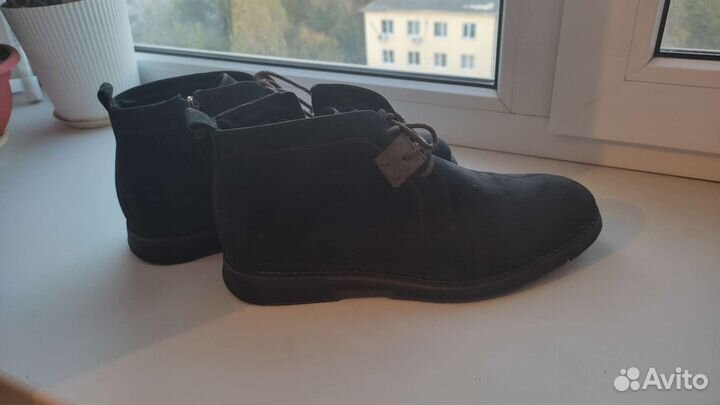 Ботинки замшевые чернильного цвета