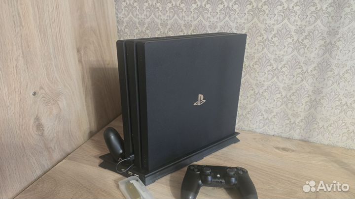 Sony Ps4 Pro 1Tb прошитая 9.00