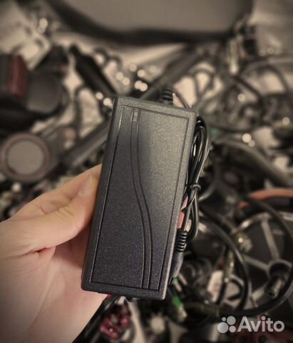 Зарядное устройство для электросамоката