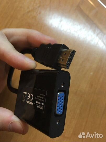 Конвертер с hdmi на VGA