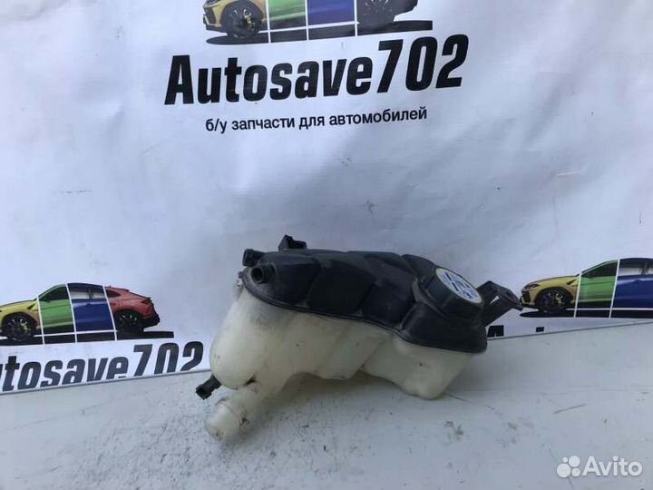 Бачок расширительный Land Rover Range Rover Evoque