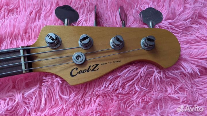 Бас гитара Coolz ZJB-M1R