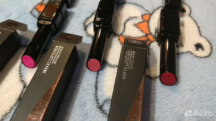 Косметика новая