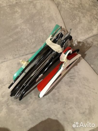 Плечики беслатно