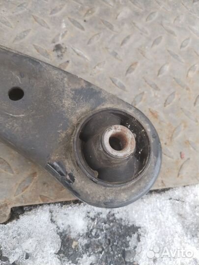 Рычаг передний левый правый солярис 2 рио 4