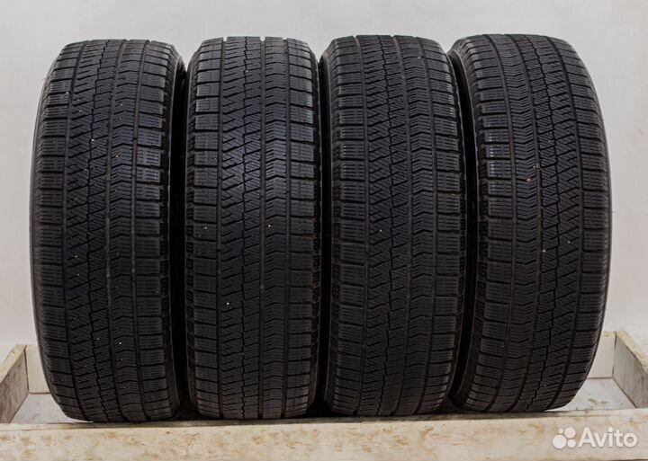 Bridgestone Blizzak Ice 215/60 R17 100T