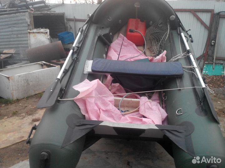 Продам лодку