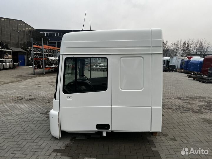 Кабина даф 105