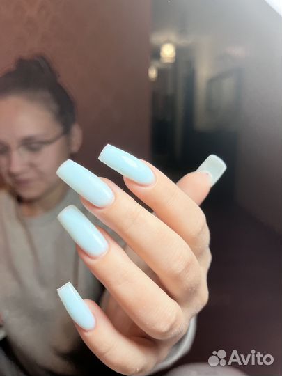 Наращивание ногтей, маникюр