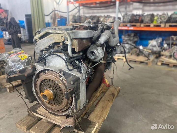 Контрактный двигатель D2066 LF31 Man