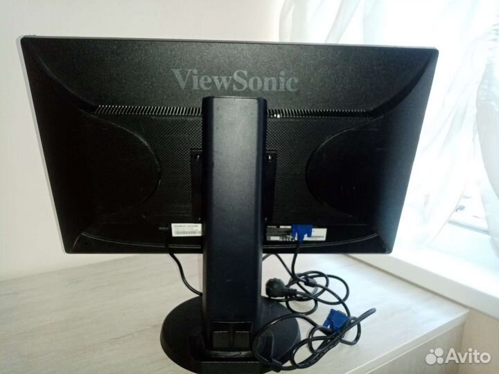 Монитор View Sonic широкоформатный, диагональ 24