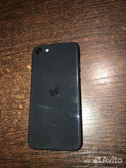 iPhone SE (2020), 64 ГБ