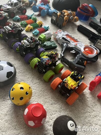 Детские игрушки для мальчика пакетом