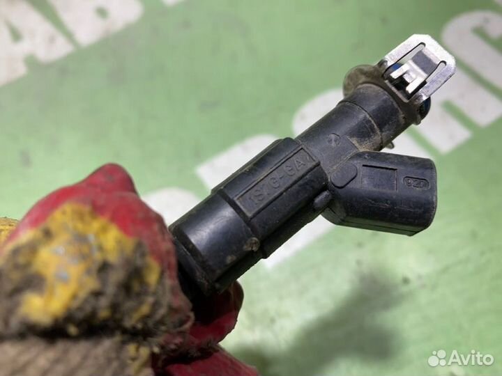 Форсунка топливная Ford Focus 2 qqdb 2007