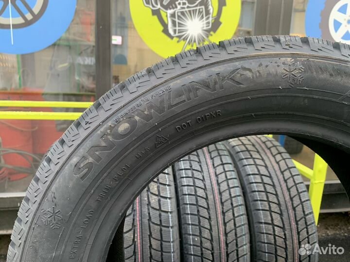 Triangle PS01 215/55 R17 98T