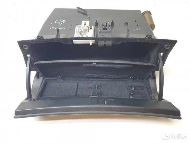 Бардачок Mercedes-Benz S W220 5.5 2004