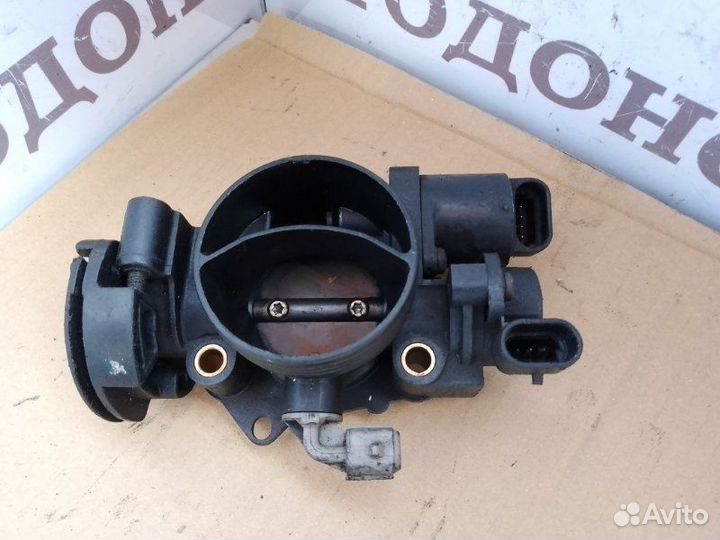 Дроссельная заслонка Peugeot 206 1.4