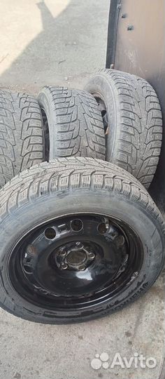 Hankook Winter I'Pike 185/60 R15