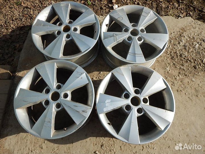 Комплект дисков литых R16 5*112 j6,5 ET46 DIA57,1