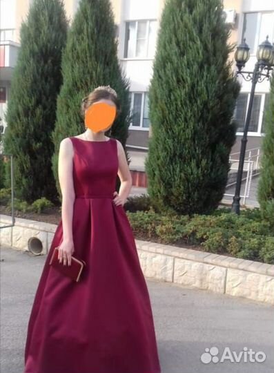 Вечернее платье