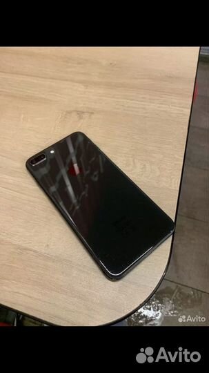 iPhone 8 Plus, 128 ГБ