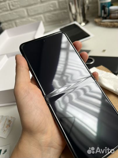 TECNO Phantom V Flip, 8/256 ГБ