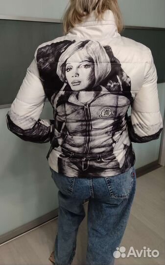 Куртка женская на пуху Moncler