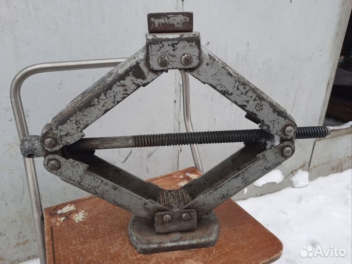 Домкрат СССР