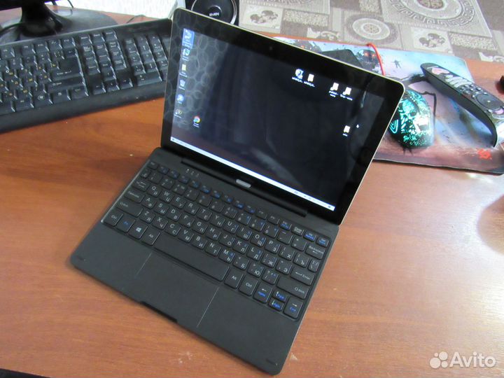 Планшет Irbis TW88 32 Гб + клавиатура