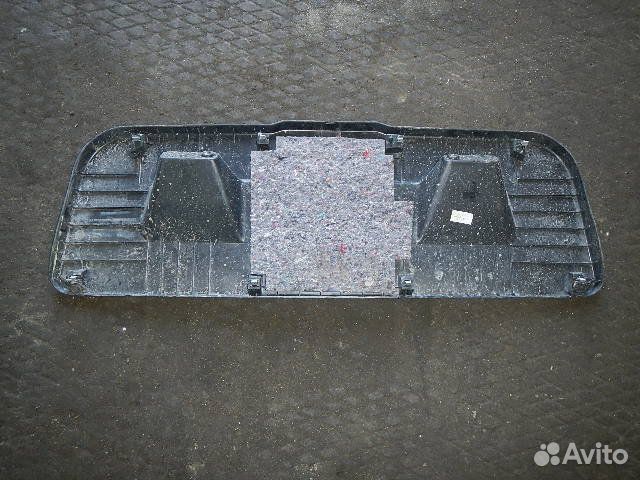 Обшивка двери багажника, Volkswagen (Фольксваген)