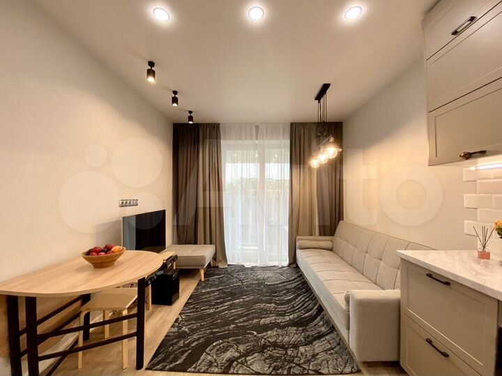 2-к. квартира, 61 м², 2/10 эт.