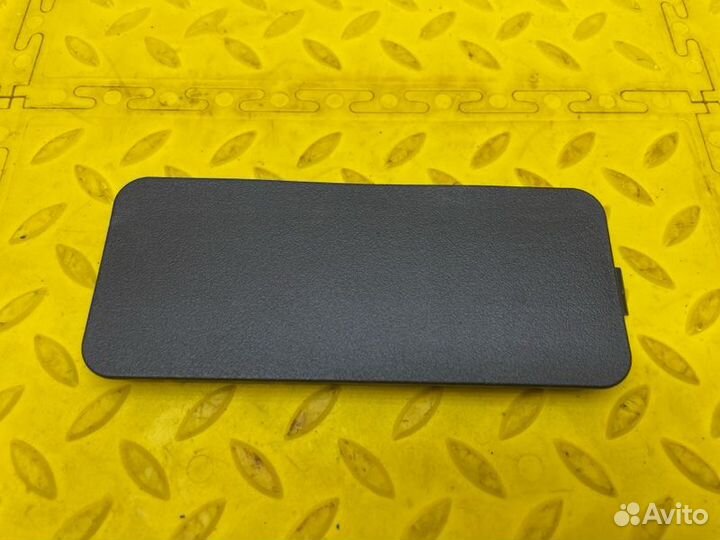 Накладка Mitsubishi Outlander GF0W 4B11 CB8765