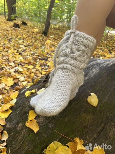 Носки-сапожки вязаные ручной работы