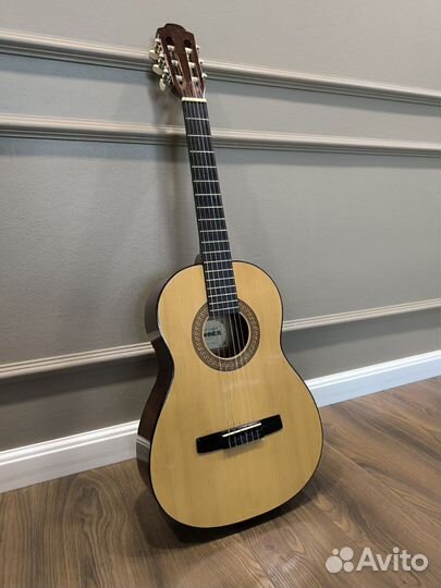 Гитара Hohner HC03