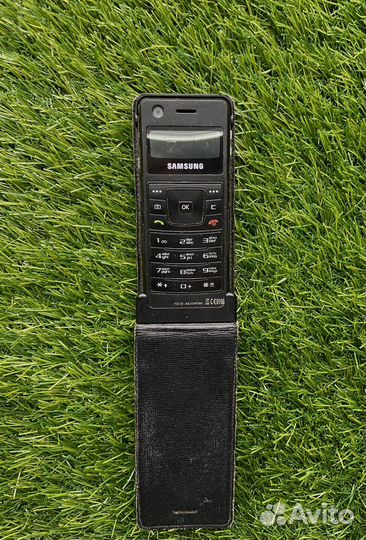 Paзбоp телефoнoв Samsung (кнопочные) на запчасти